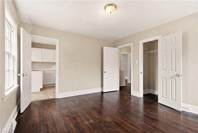 829 W Terrell Street, Greensboro, NC 27406