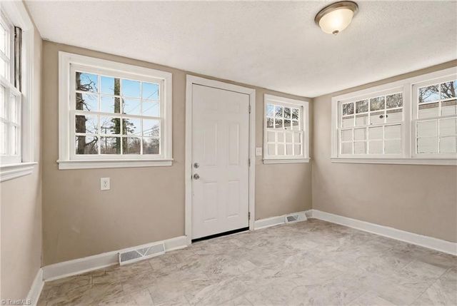 829 W Terrell Street, Greensboro, NC 27406