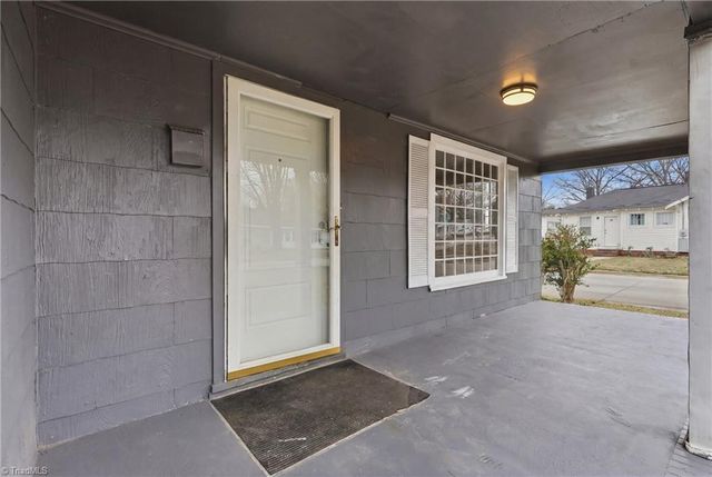 829 W Terrell Street, Greensboro, NC 27406