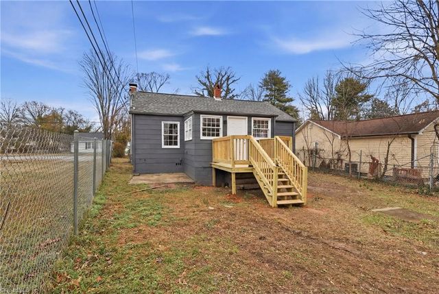 829 W Terrell Street, Greensboro, NC 27406