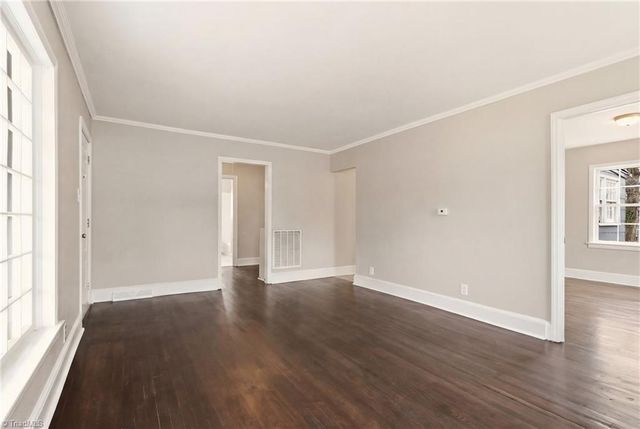 829 W Terrell Street, Greensboro, NC 27406