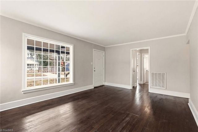 829 W Terrell Street, Greensboro, NC 27406