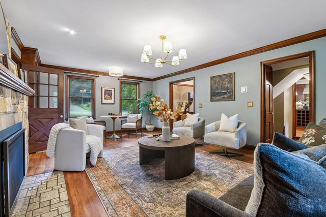 225 Interlachen Road, Hopkins, MN 55343