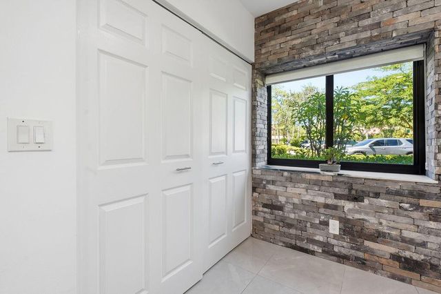 1143 Duncan Circle 103, Palm Beach Gardens, FL 33418