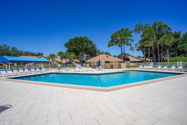 1143 Duncan Circle 103, Palm Beach Gardens, FL 33418