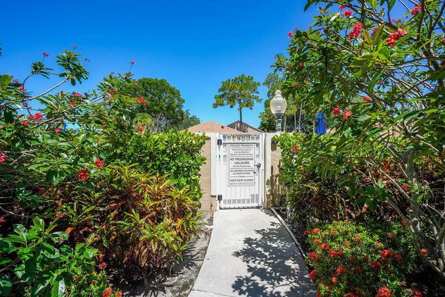 1143 Duncan Circle 103, Palm Beach Gardens, FL 33418