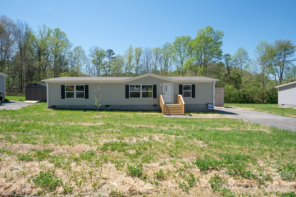 140 Peaceful Hill Drive, Old Fort, NC 28762