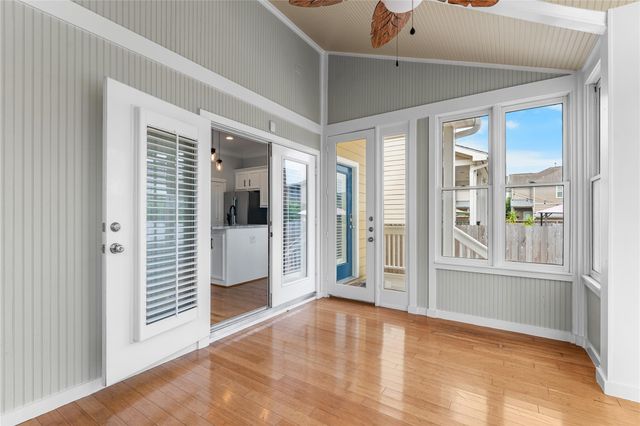 1325 W 23rd Street, Houston, TX 77008