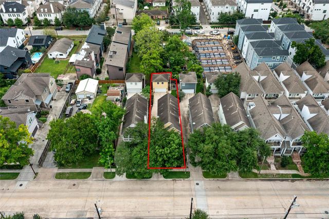 1325 W 23rd Street, Houston, TX 77008