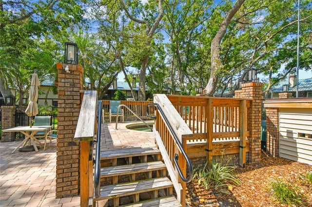 1480 BUCKEYE LANE, Palm Harbor, FL 34683