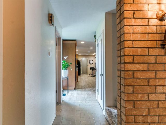 10208 Westlake Drive, Oklahoma City, OK 73162