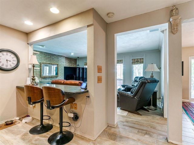 10208 Westlake Drive, Oklahoma City, OK 73162