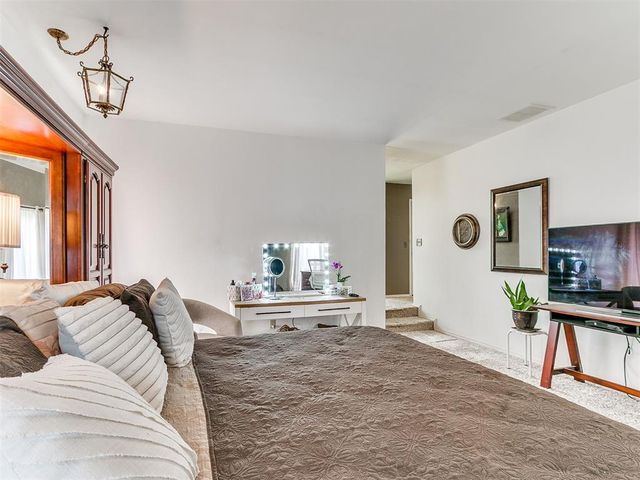 10208 Westlake Drive, Oklahoma City, OK 73162