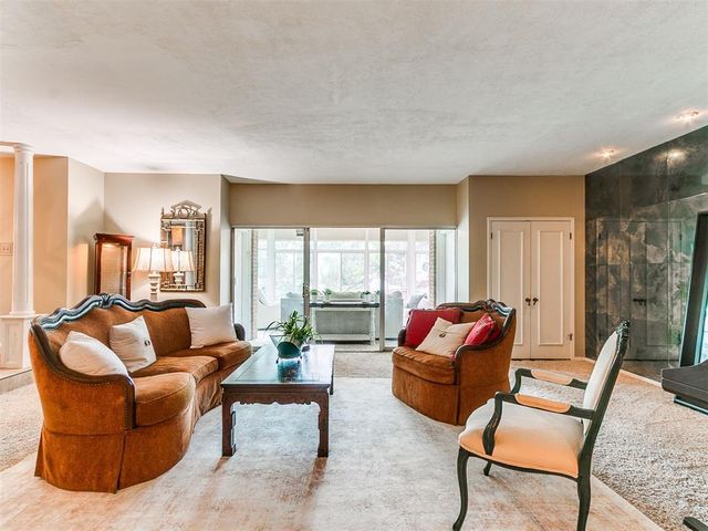 10208 Westlake Drive, Oklahoma City, OK 73162
