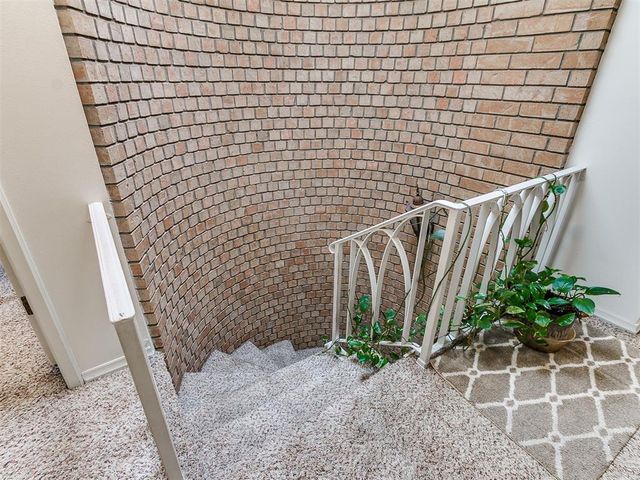 10208 Westlake Drive, Oklahoma City, OK 73162