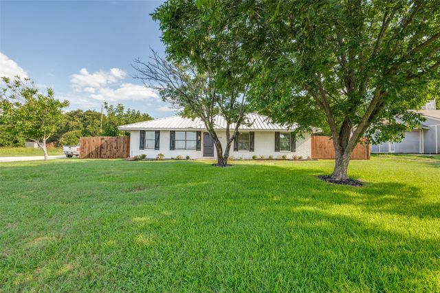 616 E Avenue E, Midlothian, TX 76065