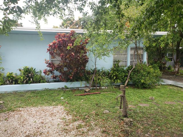 283 NE 111th Street 283, Miami, FL 33161
