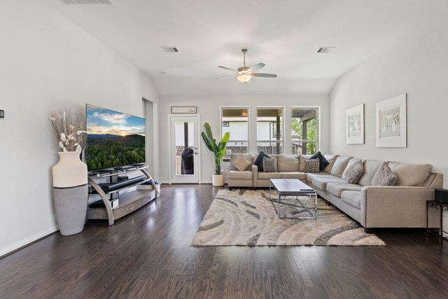 519 Carina Gaze Drive, Conroe, TX 77318