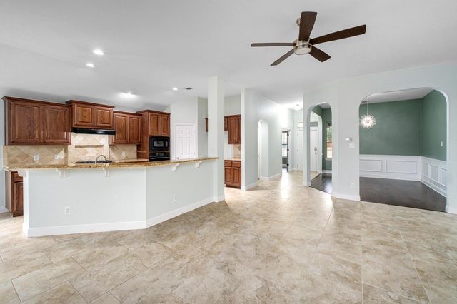 150 Saint Richie LN, Austin, TX 78737