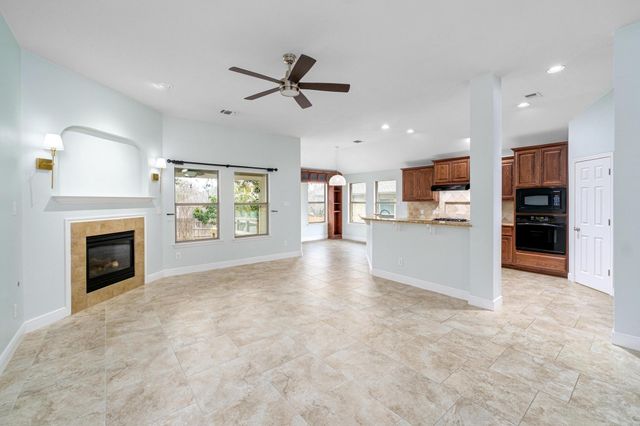 150 Saint Richie LN, Austin, TX 78737