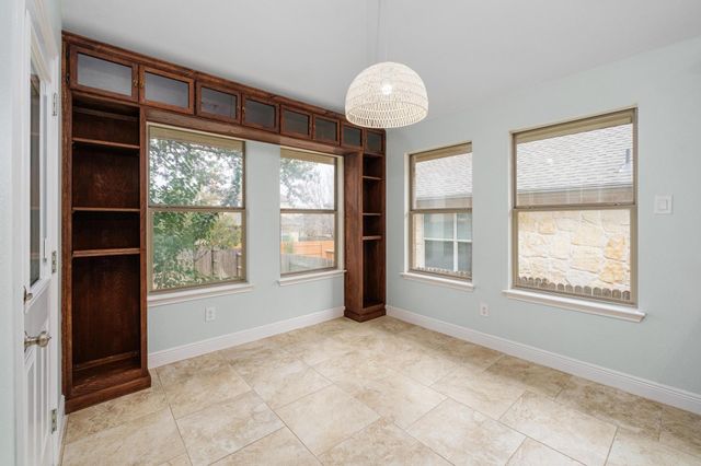 150 Saint Richie LN, Austin, TX 78737