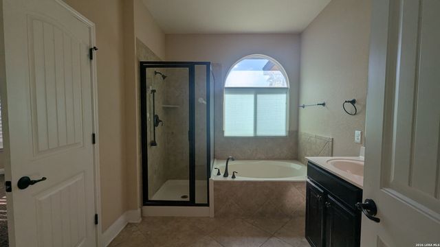 8203 Mystic Chase, Boerne, TX 78015