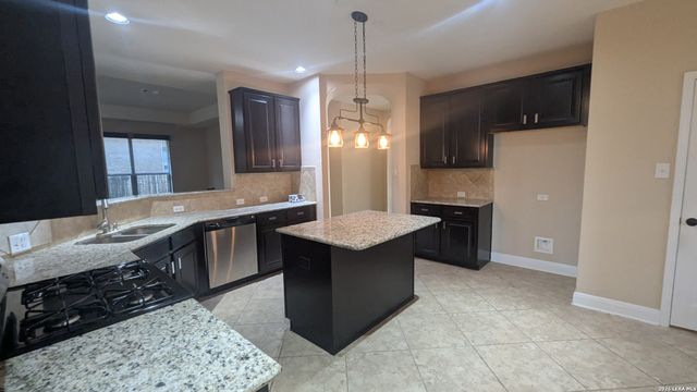 8203 Mystic Chase, Boerne, TX 78015