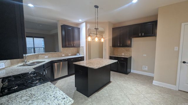 8203 Mystic Chase, Boerne, TX 78015