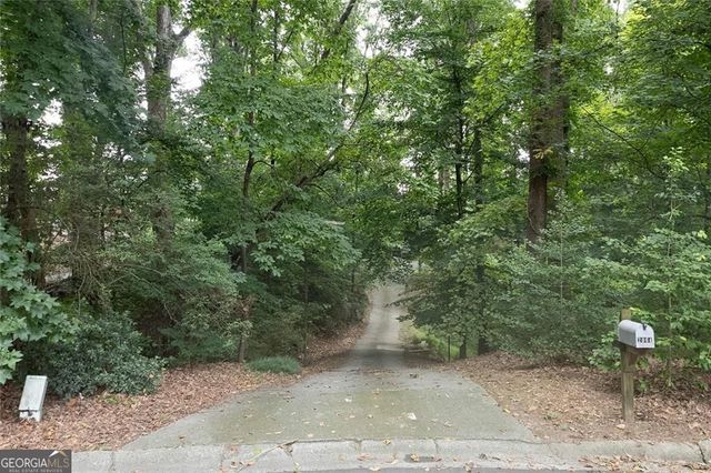 2064 Palmer CT Court, Lawrenceville, GA 30043