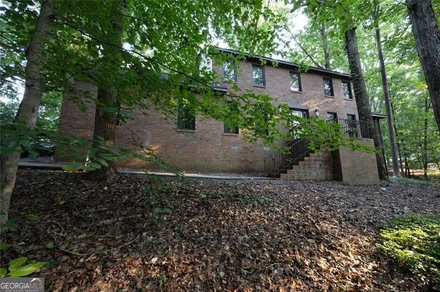 2064 Palmer CT Court, Lawrenceville, GA 30043
