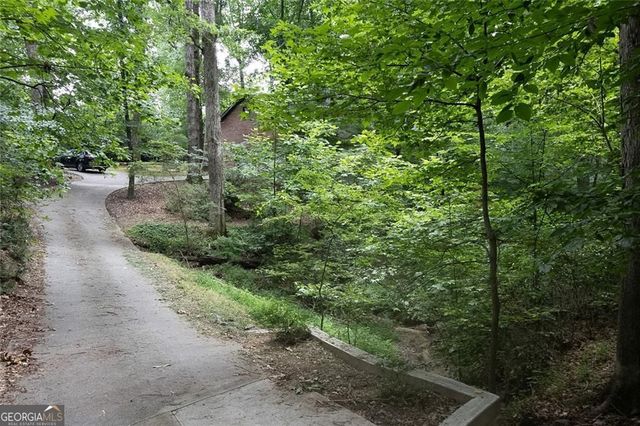 2064 Palmer CT Court, Lawrenceville, GA 30043
