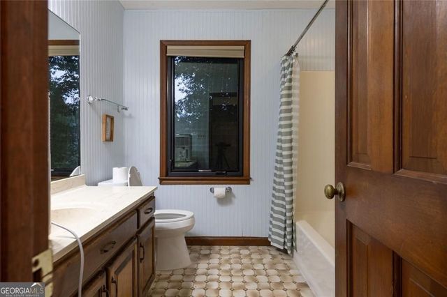 2064 Palmer CT Court, Lawrenceville, GA 30043