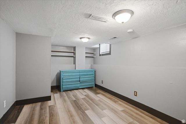 3555 S PORTER AVE, Ogden, UT 84403