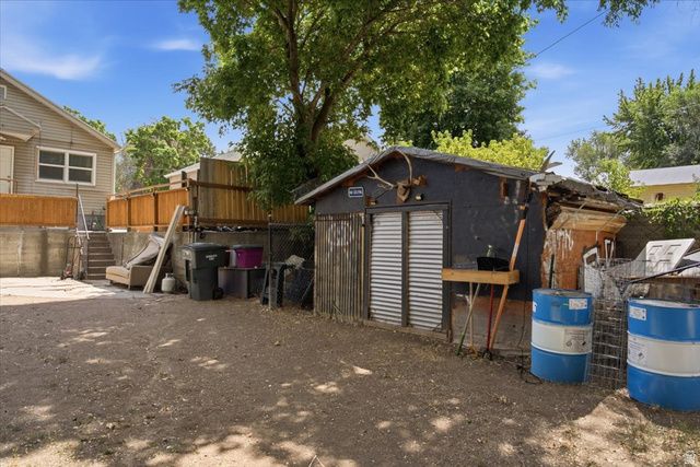 3555 S PORTER AVE, Ogden, UT 84403