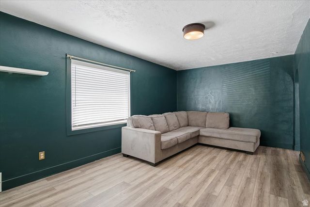 3555 S PORTER AVE, Ogden, UT 84403