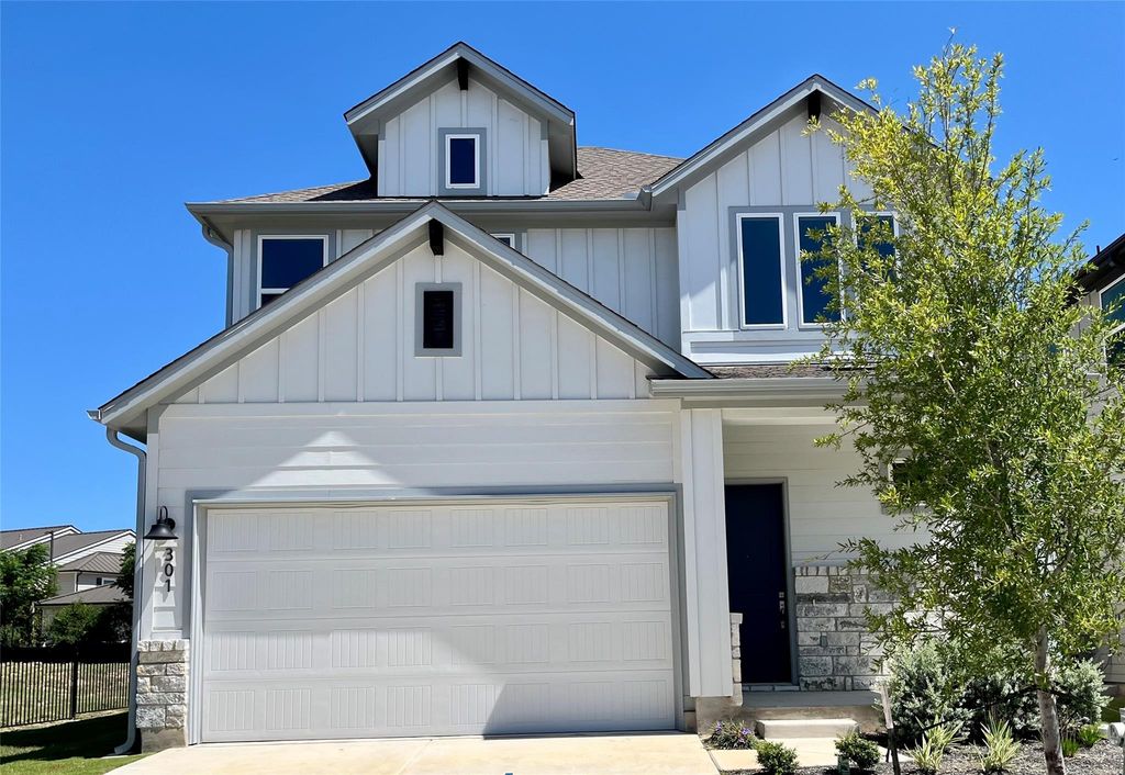 320 Creek RD 301, Dripping Springs, TX 78620