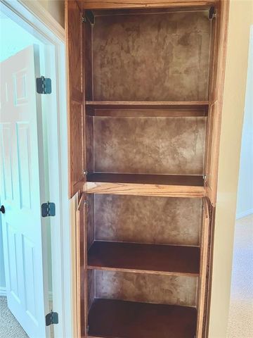 929 Eagle Cliff Drive, Norman, OK 73072