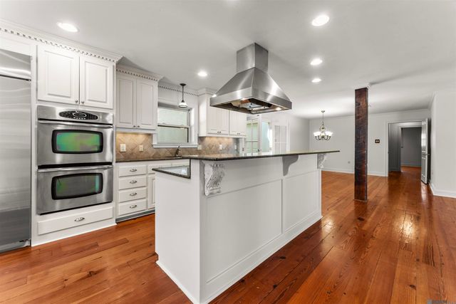 7548 Boyce Dr, Baton Rouge, LA 70809