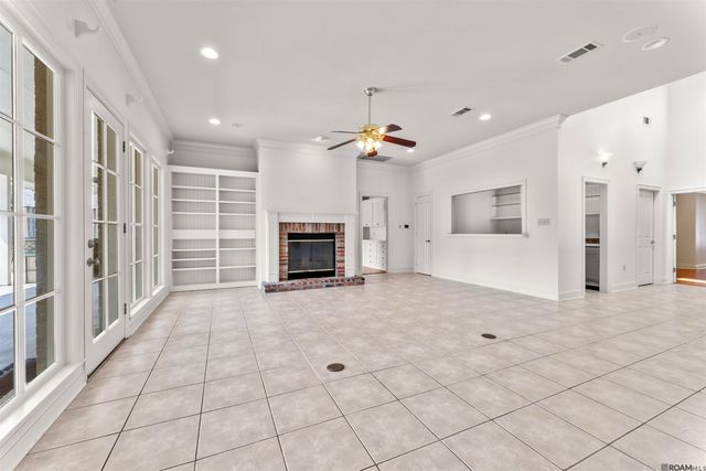 7548 Boyce Dr, Baton Rouge, LA 70809