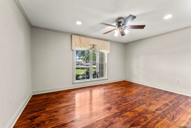 7548 Boyce Dr, Baton Rouge, LA 70809