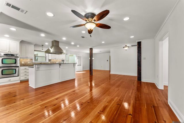 7548 Boyce Dr, Baton Rouge, LA 70809