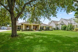 7548 Boyce Dr, Baton Rouge, LA 70809