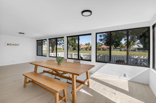 233 SW 28th Avenue, Delray Beach, FL 33445