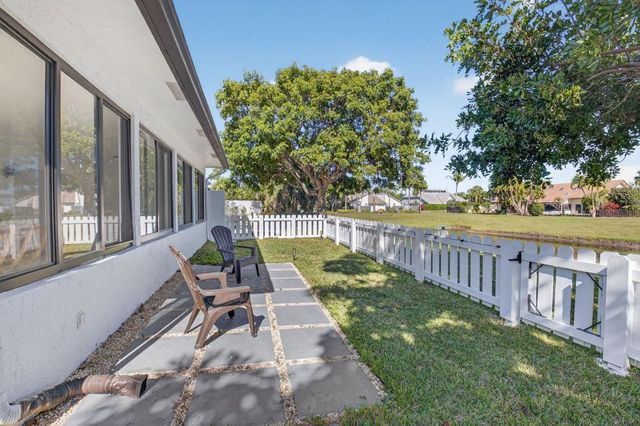 233 SW 28th Avenue, Delray Beach, FL 33445