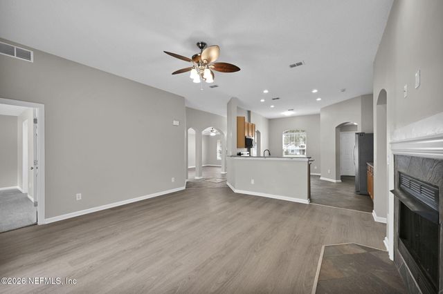 3072 WILLIAMSBURG Court, Orange Park, FL 32065