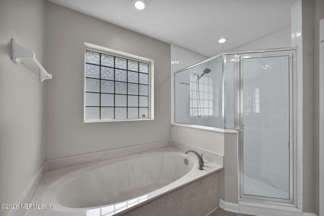 3072 WILLIAMSBURG Court, Orange Park, FL 32065