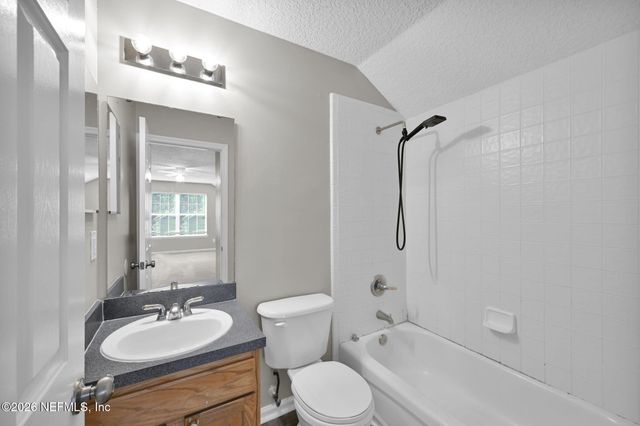 3072 WILLIAMSBURG Court, Orange Park, FL 32065