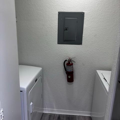 8939 LATREC AVENUE 1303, Orlando, FL 32819