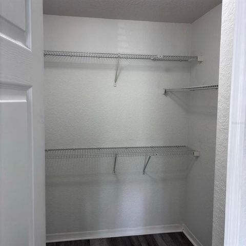 8939 LATREC AVENUE 1303, Orlando, FL 32819