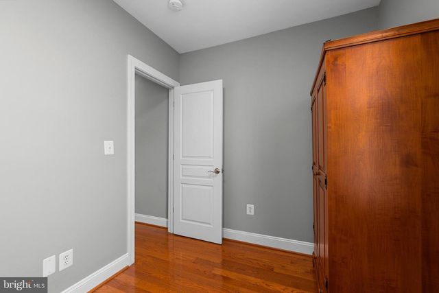 1242 NEAL STREET, Washington, DC 20002